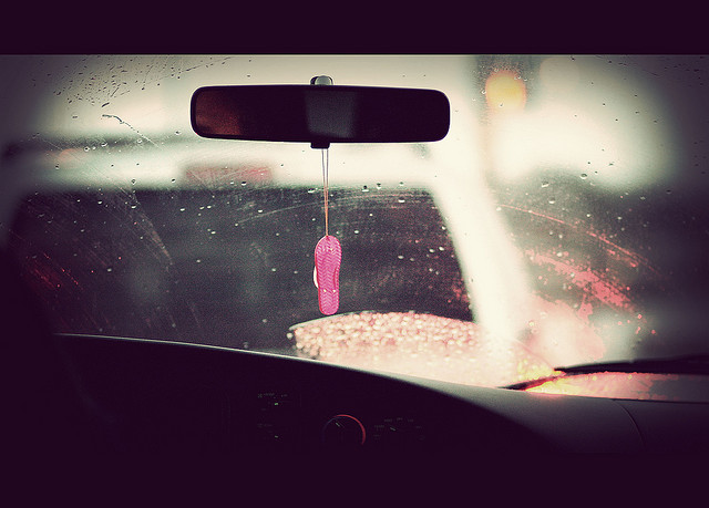 2325596404_a30eac2b64_z-2